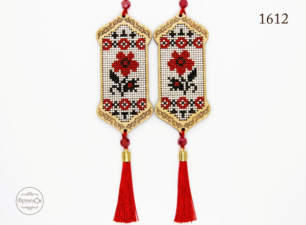 DIY Cross stitch kit on wood