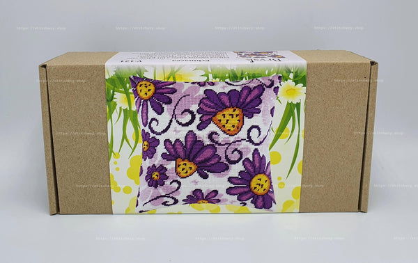 Needlepoint Pillow Kit