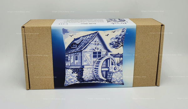 Needlepoint Pillow Kit