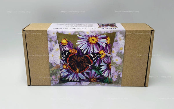 Needlepoint Pillow Kit