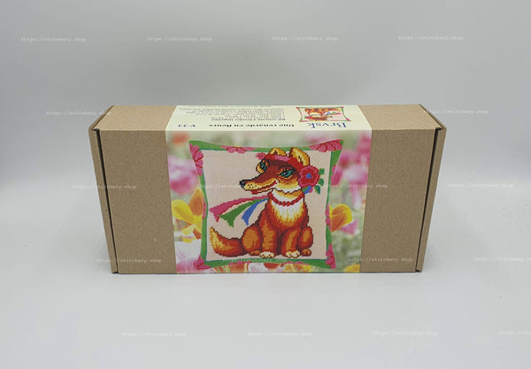 Needlepoint Pillow Kit