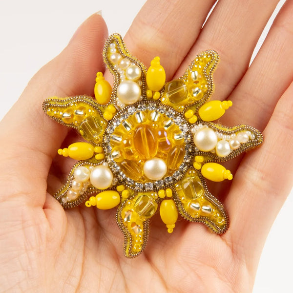 Beadwork kit for creating broоch