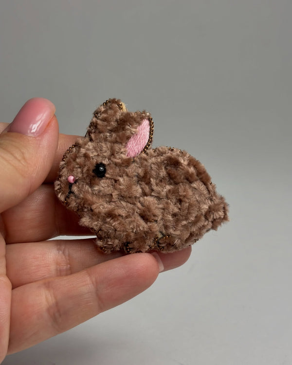 Beadwork kit for creating broоch