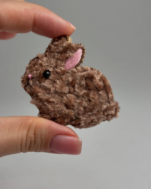 Beadwork kit for creating broоch