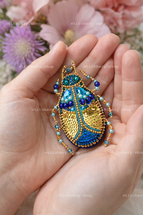 Beadwork kit for creating brooch