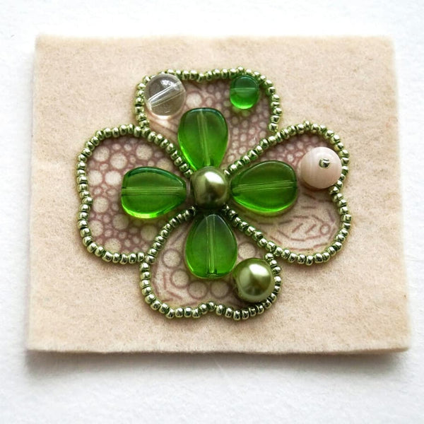 Beadwork kit for creating broоch