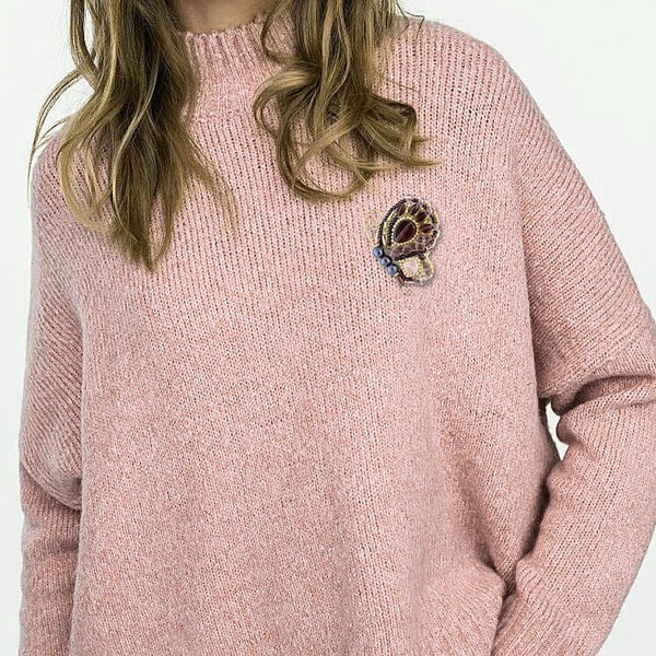 Beadwork kit for creating broоch