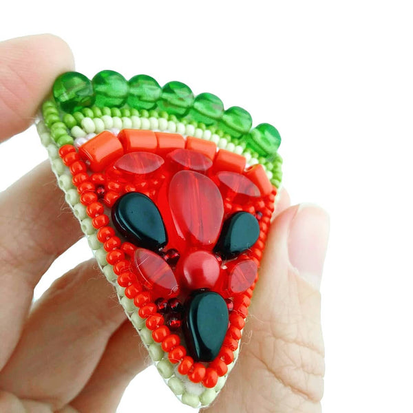 Beadwork kit for creating broоch