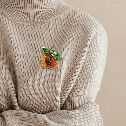 Beadwork kit for creating broоch