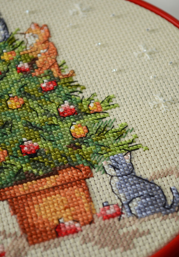 Counted Cross Stitch Kit