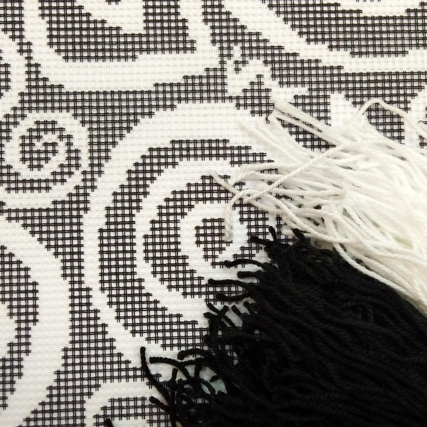 Needlepoint Pillow Kit