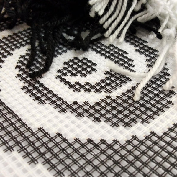 Needlepoint Pillow Kit