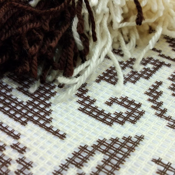 Needlepoint Pillow Kit