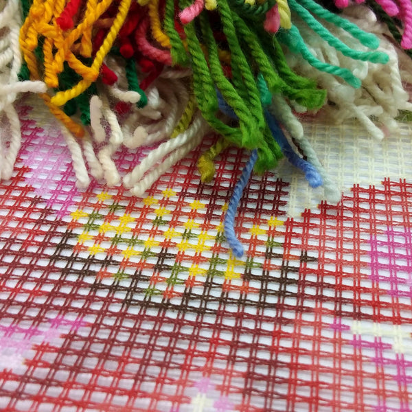 Needlepoint Pillow Kit