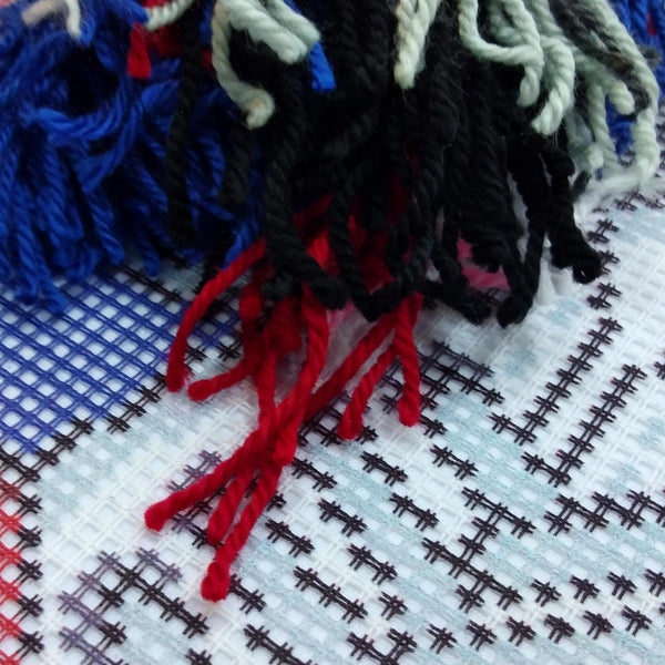 Needlepoint Pillow Kit