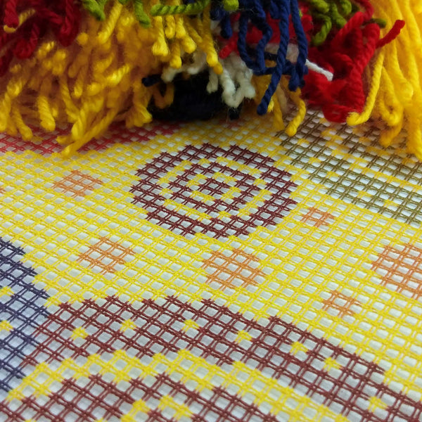 Needlepoint Pillow Kit