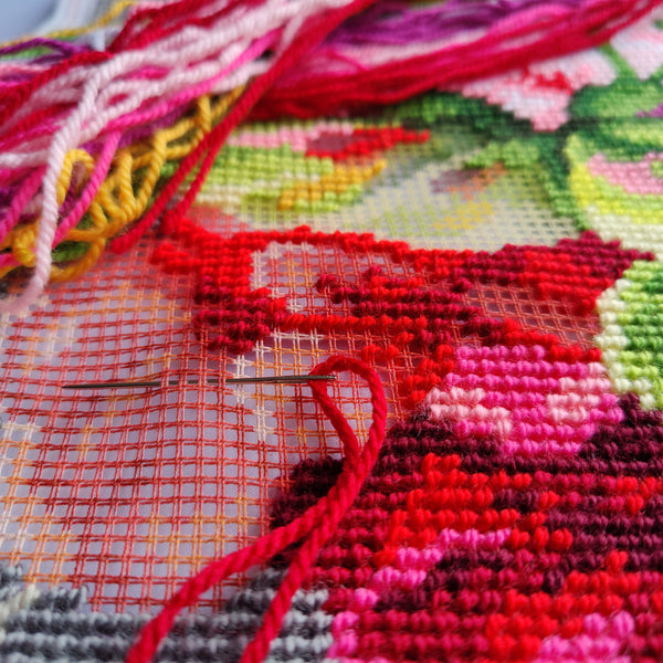 Needlepoint Pillow Kit