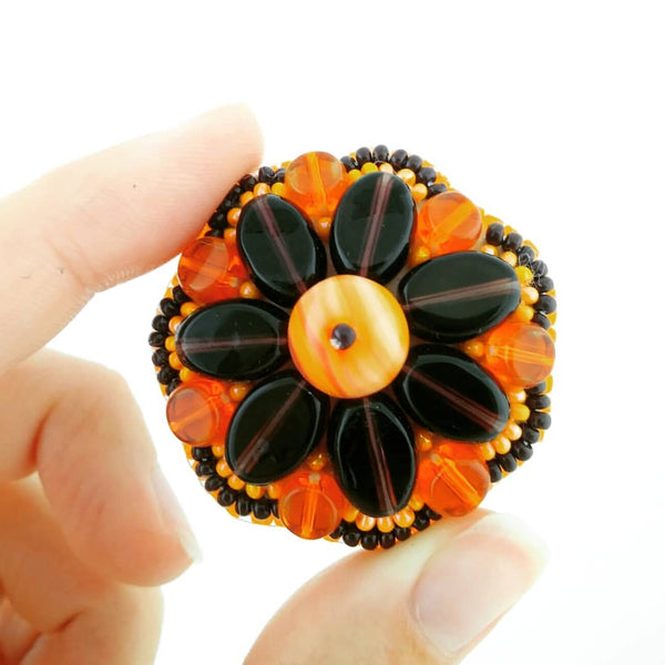 Beadwork kit for creating broоch