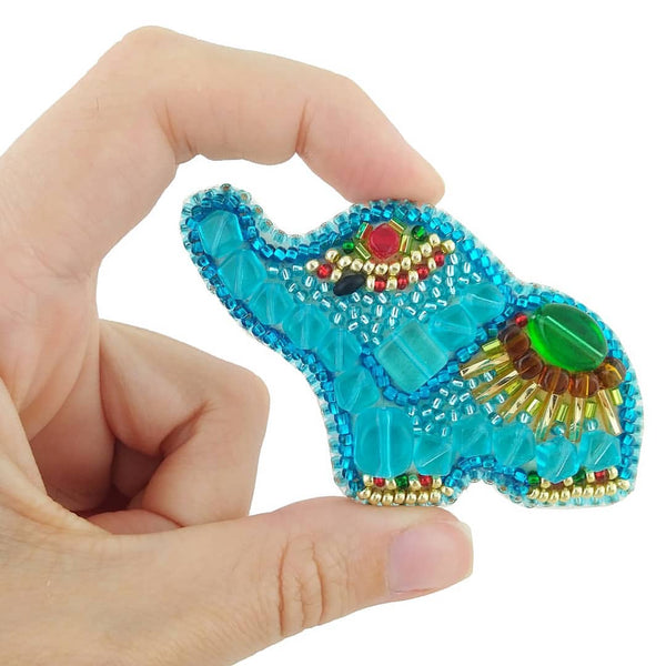 Beadwork kit for creating broоch