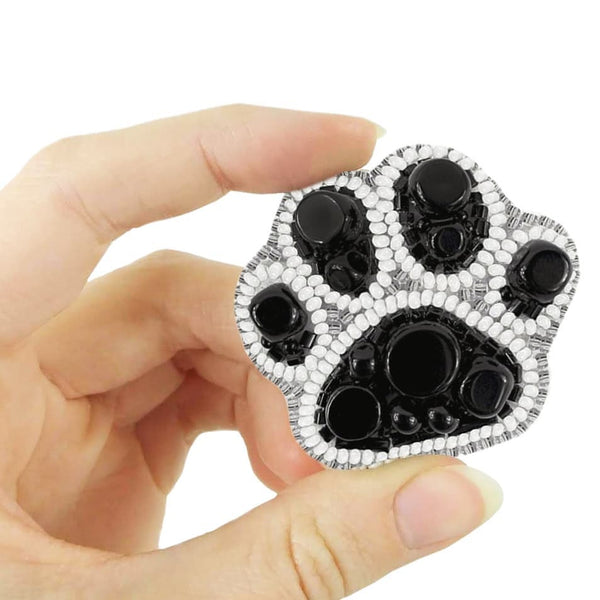 Beadwork kit for creating broоch