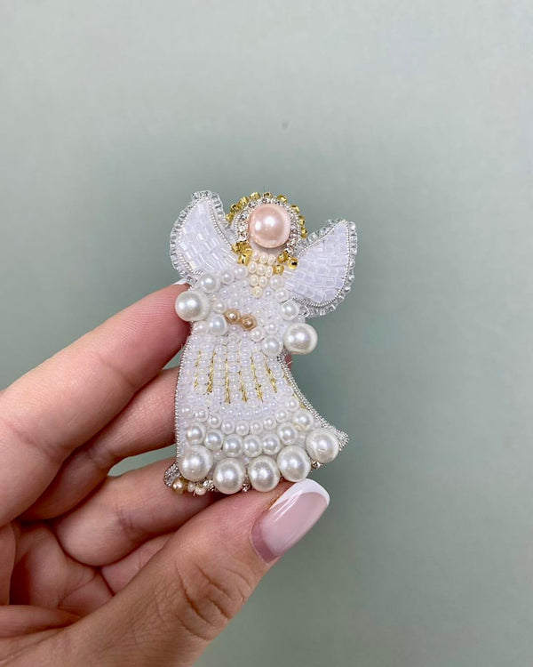 Beadwork kit for creating broоch