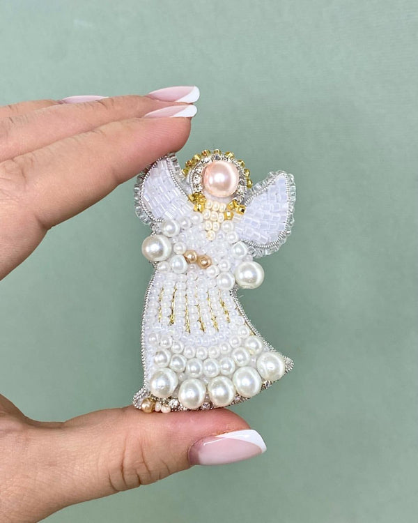 Beadwork kit for creating broоch