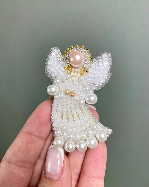 Beadwork kit for creating broоch