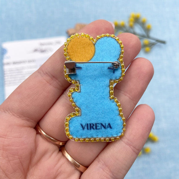 Beadwork kit for creating broоch