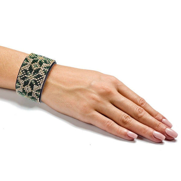 Bead embroidery kit on artificial leather Bracelet (4х22cm) FLBB-116 Black