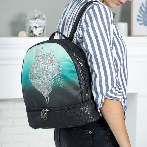 Backpack for embroidery with beads kit