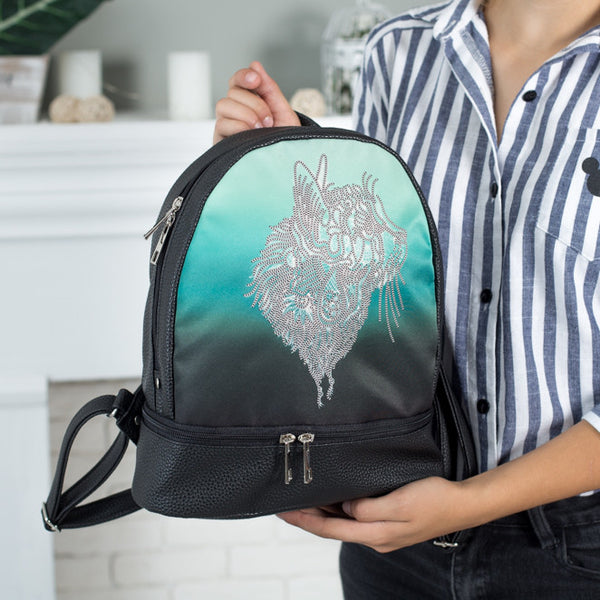 Backpack for embroidery with beads kit