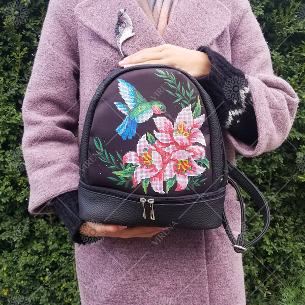 Backpack for embroidery with beads kit