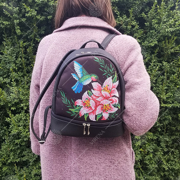 Backpack for embroidery with beads kit