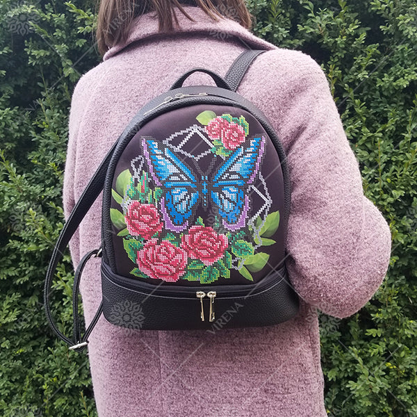 Backpack for embroidery with beads kit