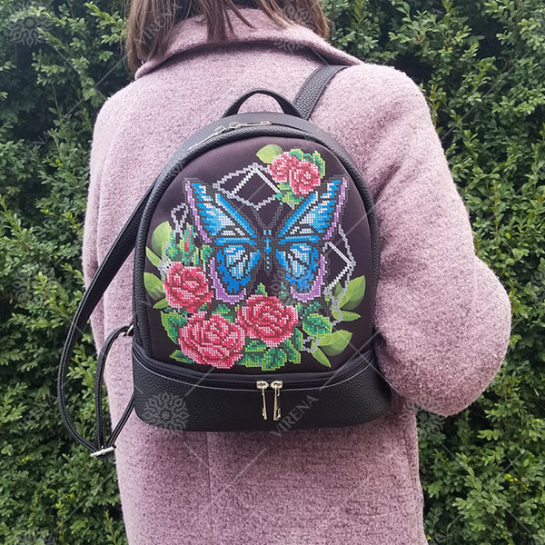 Backpack for embroidery with beads kit
