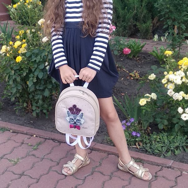 Bead embroidery kit for a backpack