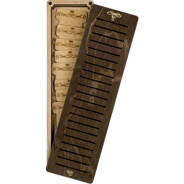 Box for handicraft + 23 bobbins