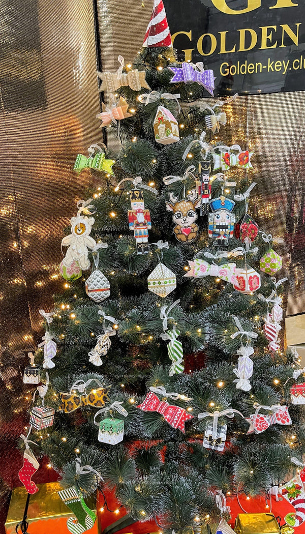 3D Christmas tree toy