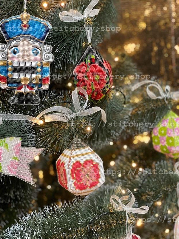 DIY Christmas tree toy