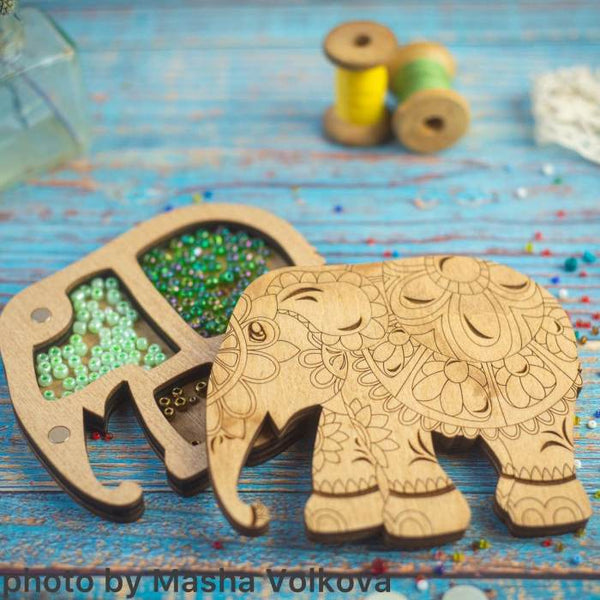 Bead organizer with wooden lid