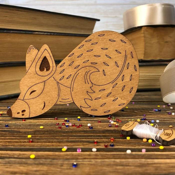 Bead organizer with wooden lid