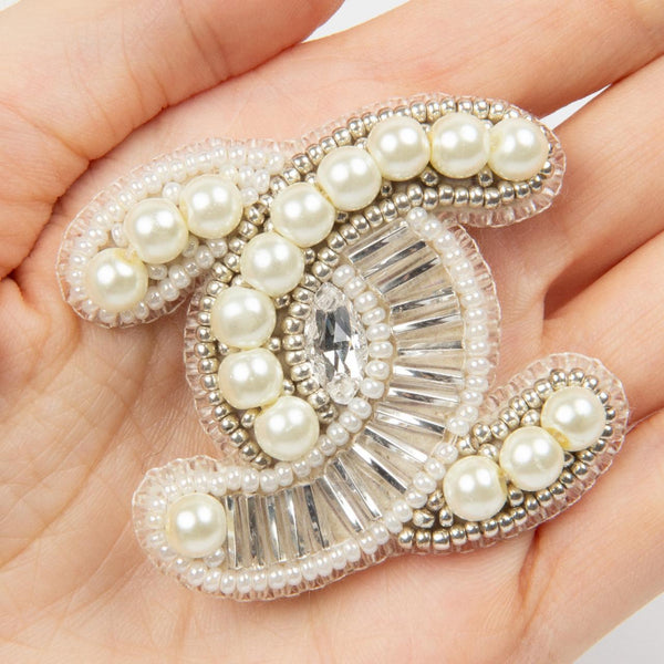 Beadwork kit for creating broоch