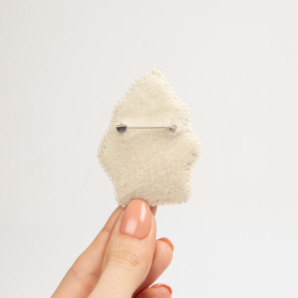 Beadwork kit for creating broоch