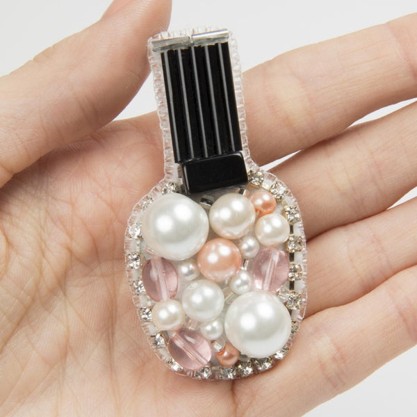 Beadwork kit for creating broоch