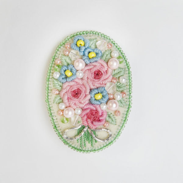 Beadwork kit for creating broоch