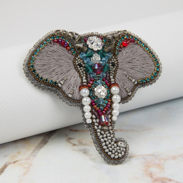 Beadwork kit for creating broоch