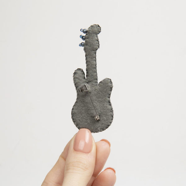 Beadwork kit for creating broоch