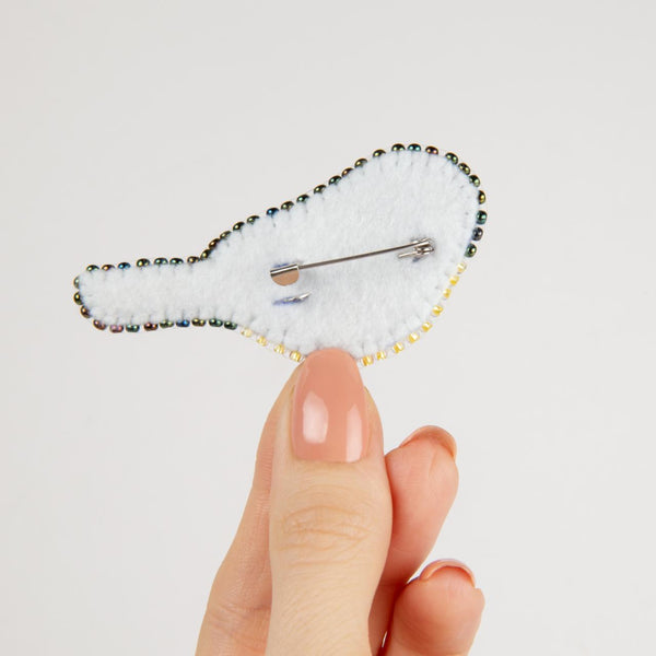 Beadwork kit for creating broоch