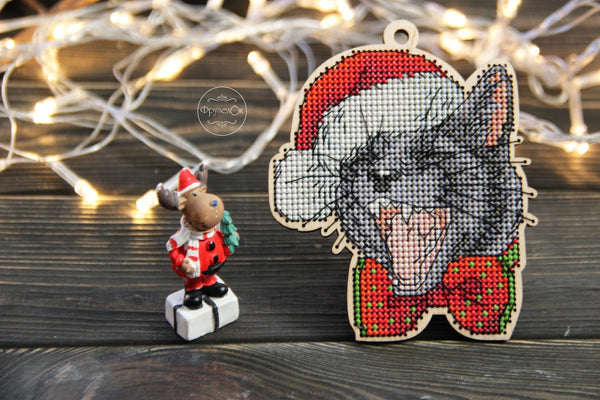 DIY Cross stitch kit on wood