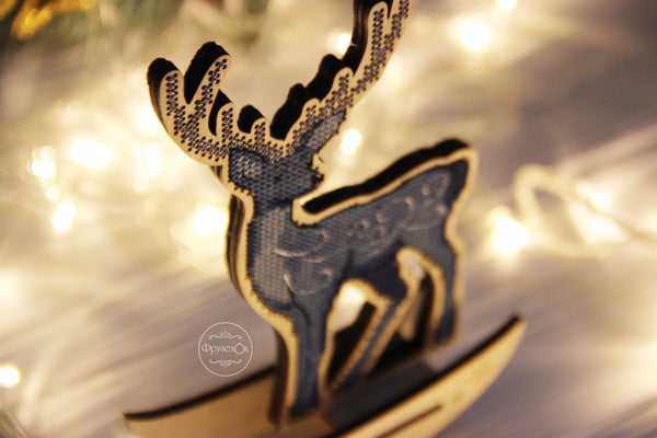 DIY Cross stitch kit on wood